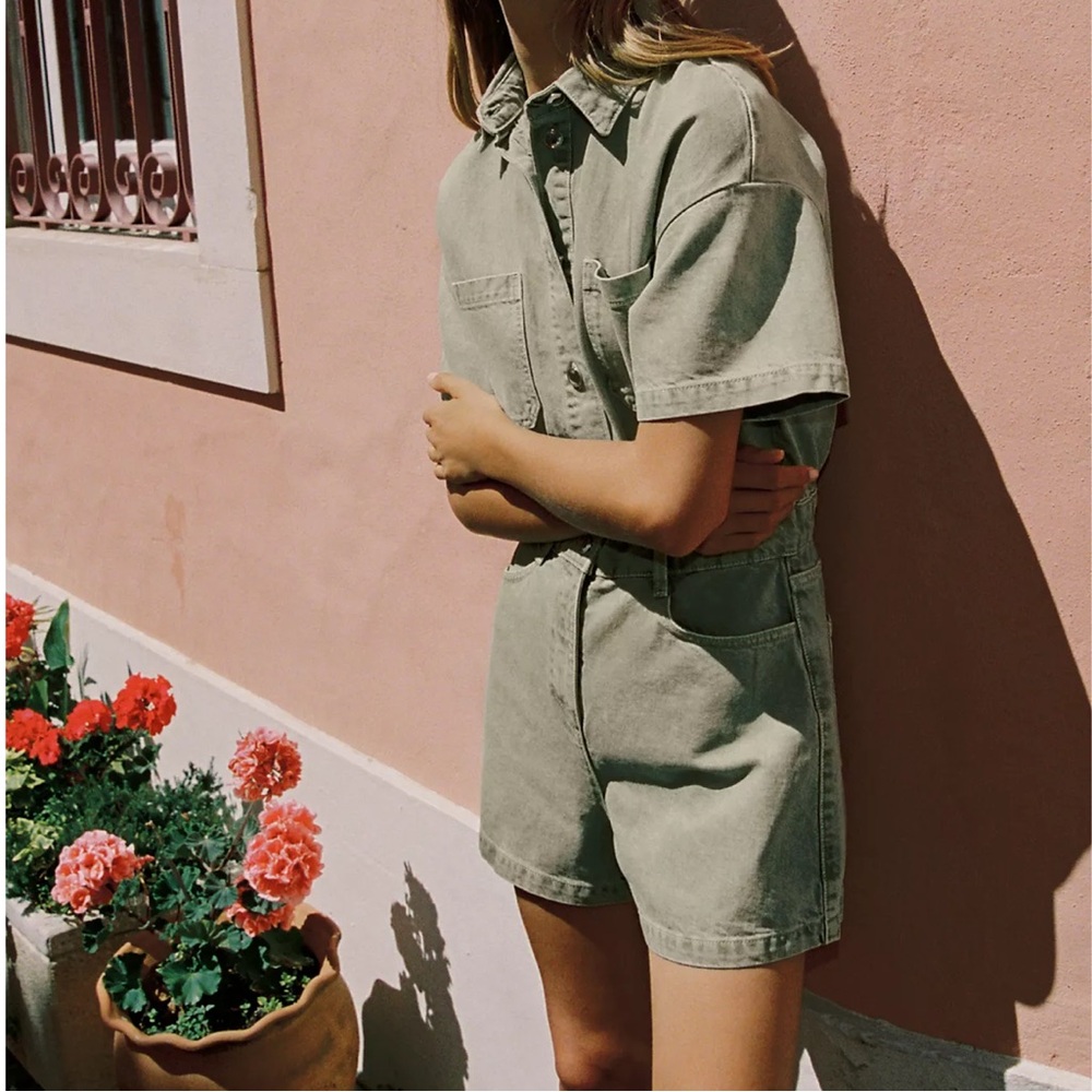Zara Light Olive Green Women Denim Romper Shorts Size Medium